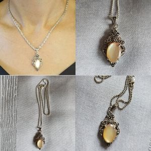 Sterling Silver Chain with Mother of Pearl and Rhinestones Pendant.